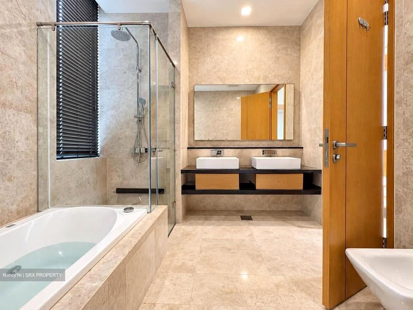 Marina Bay Residences (D1), Condominium #631384951